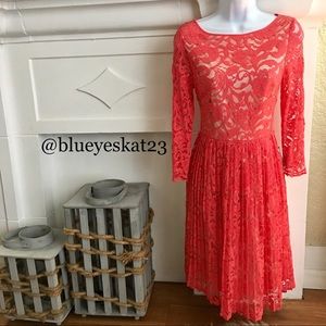 NWT Coral Lace 3/4 Sleeve Pleated Skirt Dress